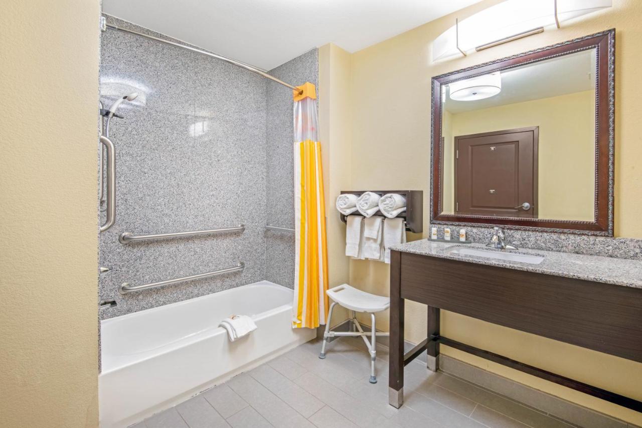 La Quinta By Wyndham אלק סיטי מראה חיצוני תמונה